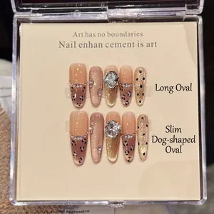 Luxury Champagne Gold Cat Eye Press On Nails With Rhinestone Artificial Pearl Leopard Print Long Oval Almond Nails For Women Party