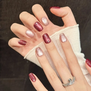 Faux Ongles à Presser Faits à la Main Rouge Vin et Rose Nude Œil de Chat Avec Strass Paillettes Forme Trapèze Court