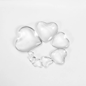 Cabochon in vetro trasparente a forma di cuore in varie dimensioni per gioielli fai da te