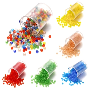 Matte 2mm Glasperlen im bunten Set mit praktischen transparenten Aufbewahrungsbehältern