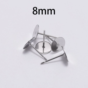 Detail von 8mm Edelstahl-Ohrsteckern mit flacher Platte für DIY-Schmuckherstellung