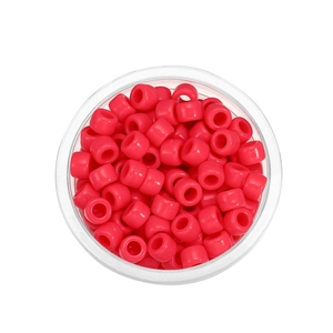 Detailansicht hellrosa Acrylperlen mit großen Löchern für DIY-Schmuck und Bastelarbeiten