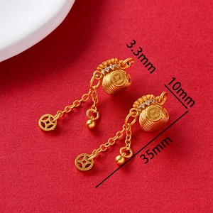 Detailed view of a gold money bag pendant with measurements 10mm width and 35mm length