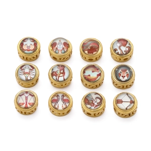 Detailliertes Set aus 12 goldenen Sternzeichen-Anhängern für DIY-Halsketten und Armbänder