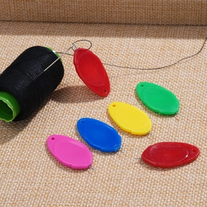 Acrylic Stainless Steel Thumb Pressed Needle Threader Multicolor Hand Sewing Tool For DIY Craft Sewing Machine Accessories