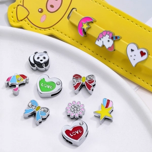 Ciondoli colorati in lega smaltata con panda e unicorno per bracciali a scorrimento