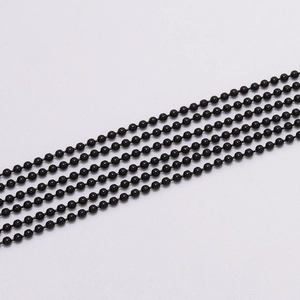 Détail des chaînes à billes en métal noir pour la fabrication de bijoux et colliers DIY