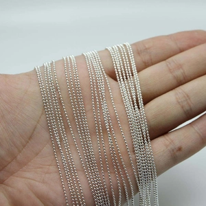 Chaînes à billes en métal argenté de différentes tailles pour création de bijoux