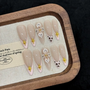 Hand Painted Press On Nails Long Almond Leopard Print 3D White Flower Gold Star Nude French Fake Nails For Women Manicure