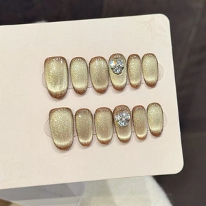 Handmade Champagne Gold Cat Eye Press On Nails Heart Rhinestone Exquisite Caramel Amber Oval Glossy Fake Nails For Women