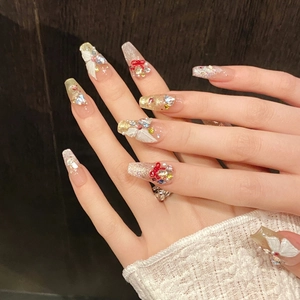 Faux ongles papillon scintillants avec effet œil de chat et cristaux de strass forme cercueil