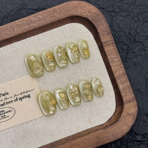 Handmade Short Olive Green Cat Eye Press On Nails Crushed Stone Gold Foil Decor Vintage Luxury Ballerina Fake Nails Finger Decorations