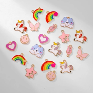 Ciondoli in Lega Smaltata Cartone Animato Arcobaleno Unicorno Cuore Gatto Farfalla Per Creazione Gioielli Fai Da Te