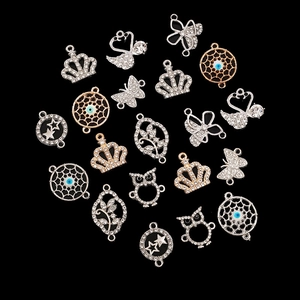 Hohle Kronen und Tieranhänger mit Zirkonia für DIY Schmuckherstellung in Silber und Gold