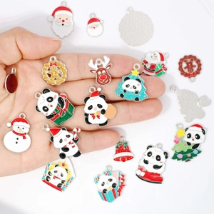 Lot de breloques de Noël en émail avec Père Noël et panda pour création de bijoux DIY