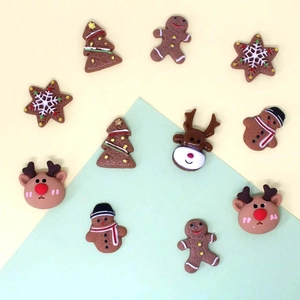 Set de dijes navideños de resina con hombre de jengibre, reno y copo de nieve para manualidades