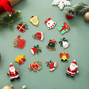 Weihnachtsglocke Geschenkbox Legierung Emaille Anhänger Für DIY Halskette Schlüsselanhänger Armband Schmuckherstellung Damen Geschenk