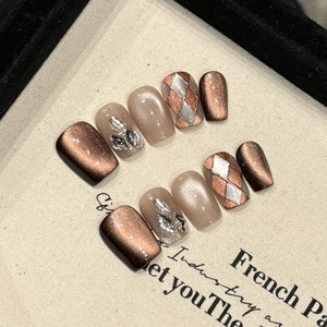 Unghie Finte Occhio Di Gatto Fatte A Mano Con Motivi A Rombi Maillard Marrone Nude Strass Corte Quadrate Per Donna