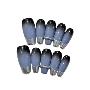 Cyberpunk gradient metal press-on nails set in black and blue-grey with silver rings