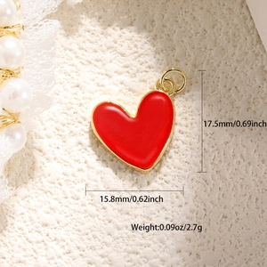 Ciondolo a cuore rosso in rame placcato oro reale con dimensioni 17,5 mm x 15,8 mm per collane