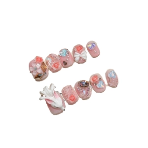 Kit d'ongles roses avec renard 3D, roses, nœuds et accents de strass en cœur