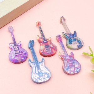 Bunte Laser-Acryl-Gitarrenanhänger für DIY-Schlüsselanhänger und kreativen Schmuck