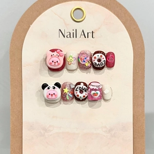 Faux ongles faits main avec motifs de dessins animés 3D mignons et décorations