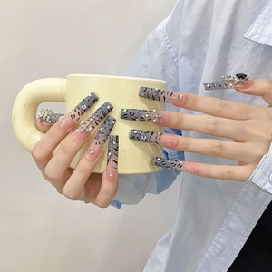 Handmade Y2K Gothic Press On Nails Pink Gray Gradient Leopard Print Long Coffin False Nails With 3D Cross Rhinestone Decor