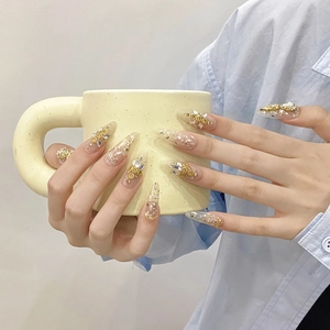 Handmade Press On Nails With 3D Gold Flower Rhinestone Artificial Pearl Gold Foil Decor Almond Shape Reusable Luxury Fake Nails For Women
