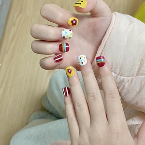 Cute Rainbow Flower Children Press On Nails Colorful Dots Stripes Wearable Fake Nails Set For Kids Daily Nail Art Decor