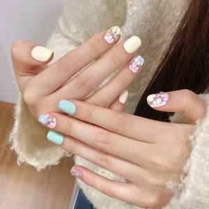 Ongles à Presser Faits à la Main Motif Papillon Fleur 3D Court Carré Arrondi Vert Menthe Jaune Bijoux Femme