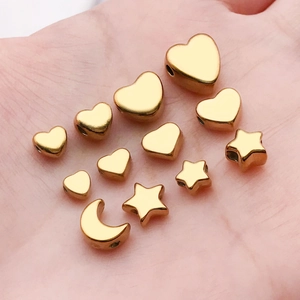 Perline in acciaio inossidabile dorato a forma di cuore stella e luna per gioielli fai-da-te