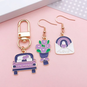 Purple alloy romantic jewelry set with a car keychain and tulip heart envelopes charms