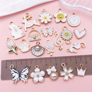 Pendentifs bijoux DIY lapin élan et fleurs en émail blanc et alliage doré