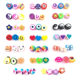 Perles en Vrac en Pâte Polymère Motifs Mixtes Fruits Fleurs Sourire Animaux Lettres Perles en Argile Électroplaqué Pour DIY Bracelet Collier Accessoires de Bijoux