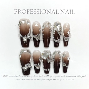 Faux Ongles à Coller Ballerine Longue Dégradé Café Fait Main Avec Papillon en Alliage Strass 3D et Chaîne de Perles