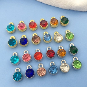 Lot de pendentifs en cristal zodiaque dorés et argentés avec strass multicolores
