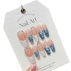 Kit de faux ongles longs style français avec paillettes, fleurs 3D et strass brillants