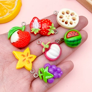 Pendentifs en résine de fruits réalistes pour DIY avec anneaux métalliques créatifs