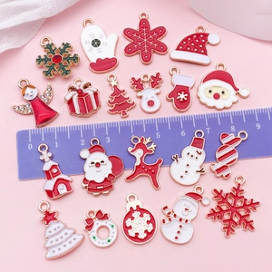 Set de 20 colgantes navideños de esmalte con renos y copos de nieve para joyas DIY