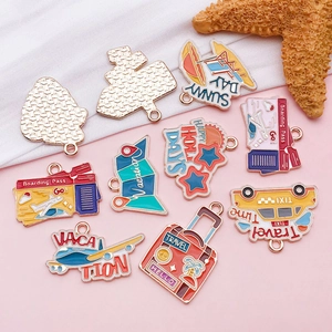 Pendentifs de voyage en émail avec carte d'embarquement et valises pour porte-clés DIY
