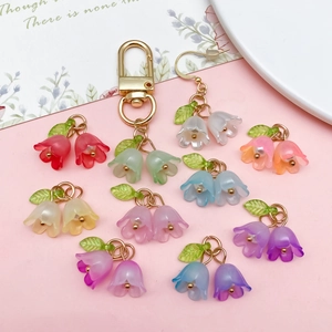 Kleurrijke acryl lelietje-van-dalen bloemenhangers voor DIY sieraden en haaraccessoires