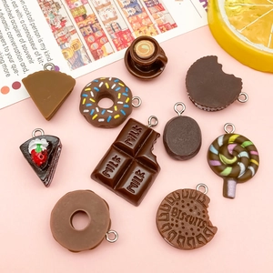 Bruine hars bedeltjes set met koekjes en koffieboon hangers voor DIY sieraden maken