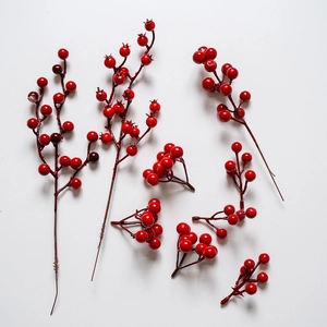 Artificial Red Berry Branches Foam Holly Berries Stems For Christmas Tree Decorations Wedding Party Home Decor Accessories