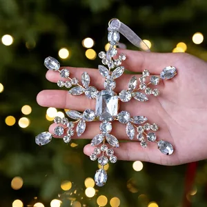 Acrylic Rhinestone Snowflake Ornament Christmas Tree Hanging Decoration Elegant Sparkling Snowflake Holiday Party Home Decor Accessory