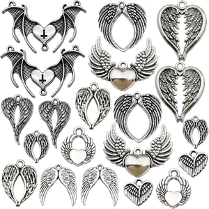 Punk vintage alloy heart wing pendants in antique silver for DIY jewelry crafts