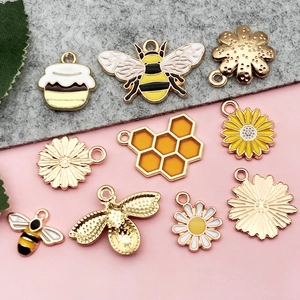 Emaille-Anhänger-Set mit Bienen und Gänseblümchen für DIY-Schmuck und Schlüsselanhänger