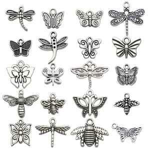 Lot de 20 pendentifs insectes en argent antique avec libellules, abeilles et papillons