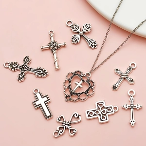 Collection de pendentifs croix en argent vintage pour colliers DIY avec gravures