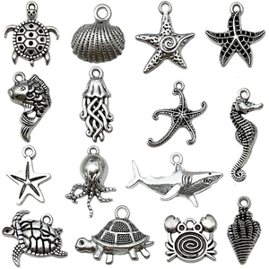 Lot de 16 breloques animaux marins en argent antique avec tortues et étoiles de mer